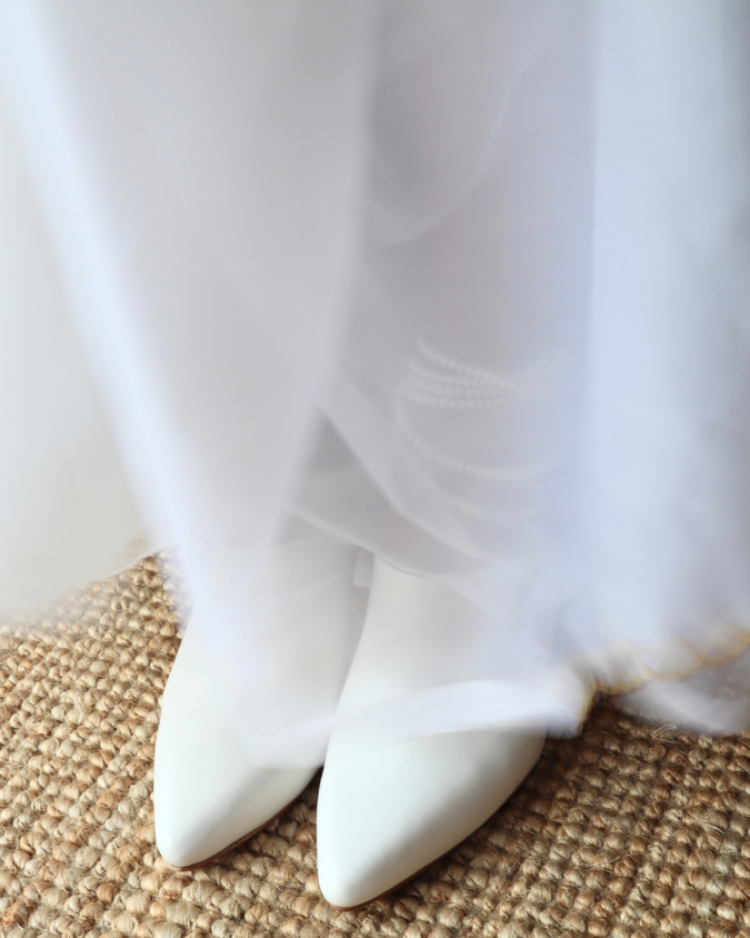 Akansha (White Mule)