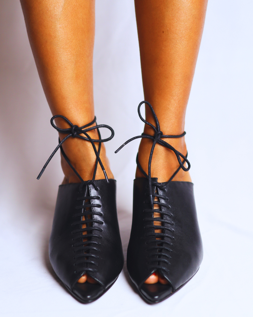 Black open-toe shoes with lace-up shoes India buy