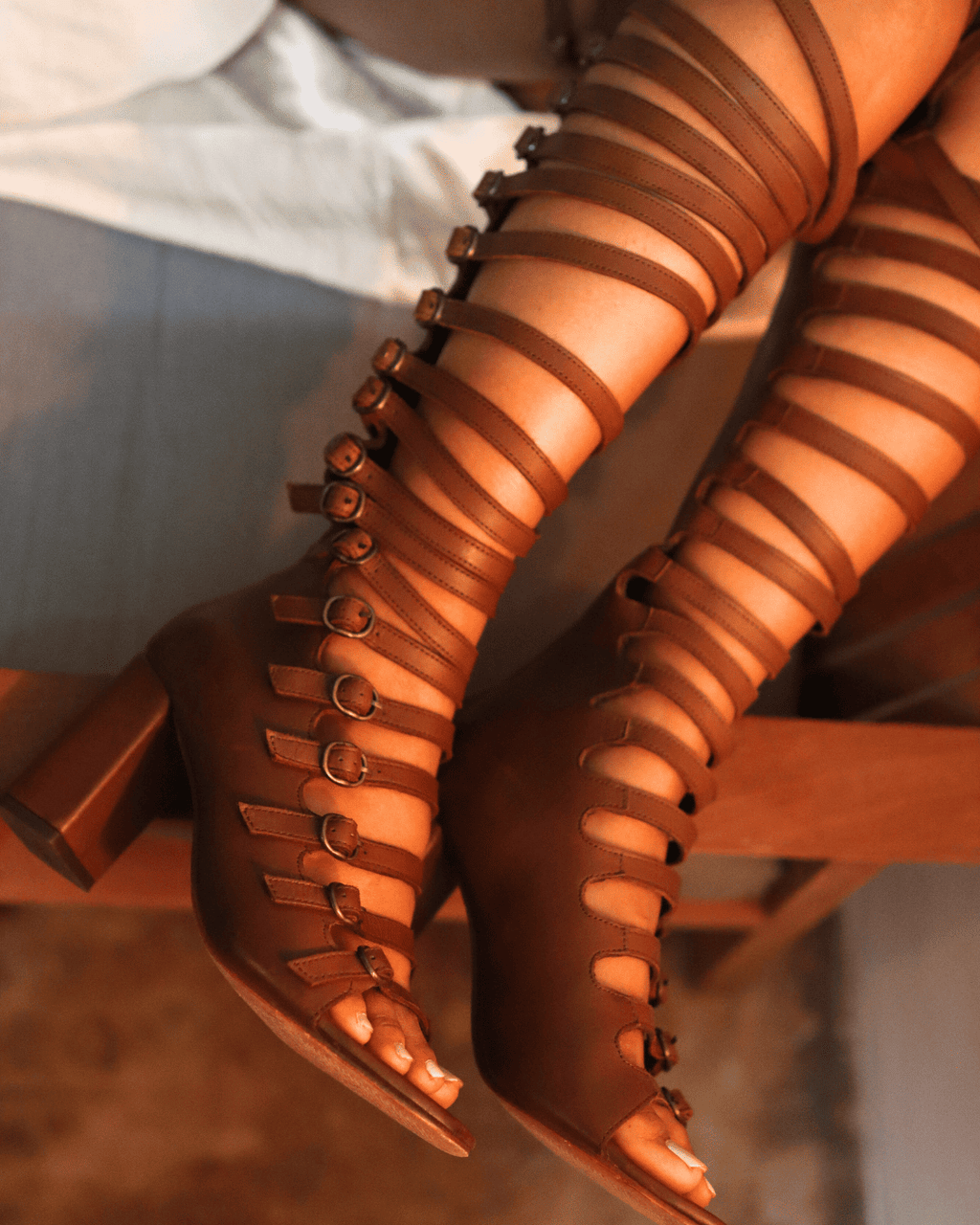 Resort leather heels