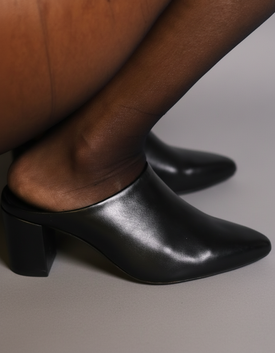 shop leather short heels India