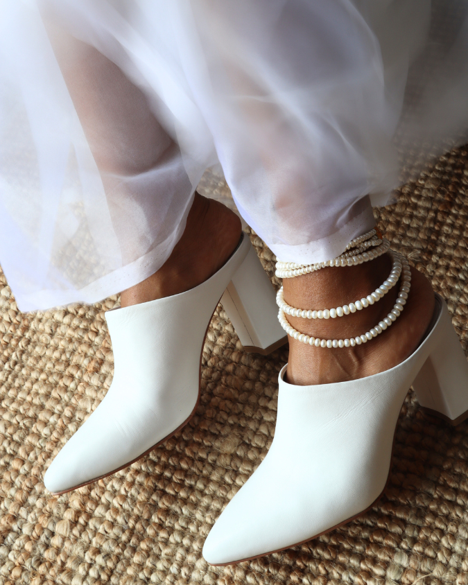 Akansha (White Mule) – Ugra Shoes